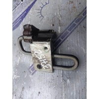 Петля двери задней левой нижняя Volkswagen Passat 2006 3C4833411A