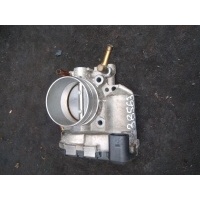 Заслонка дроссельная Volkswagen Golf 2001 06A133062Q