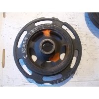 Мерседес е w210 2.2d шкив a6040300003