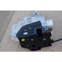 замок двери задней левой Audi Q7 4L 2012 3C4839015C