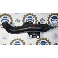 патрубок интеркулера Audi A4, A5, A6, A7, Q5 B8, 8T, C7, 4G, 8R 2008-2015 8K0145673AP