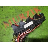 блок предохранителей MERCEDES E-CLASS W124 1997 A1245402050