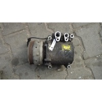 Компрессор кондиционера Mitsubishi Carisma 1 поколение 1998 MB958178