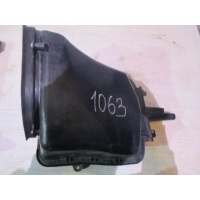 Воздухозаборник Mercedes-Benz M W164 2005-2011 1648300053
