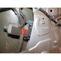 Стеклоподъемник электрический передний правый Chevrolet Lacetti 2004-2013 96548081