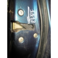 Замок двери передней правой Nissan Primera P11 1996-2002 805022F910