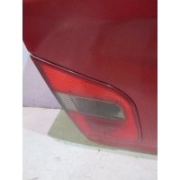 Фонарь задний внутренний левый Mitsubishi Carisma 1995-2003 MR485475