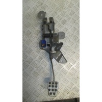 Педаль сцепления Mazda 3 BK 2002-2009 BP4L41300C