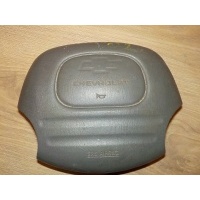 Подушка безопасности в рулевое колесо Chevrolet Tracker 1998-2004