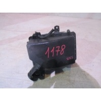 Корпус воздушного фильтра Mazda 323 BA 1994-1998 B59513320A