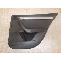 Обшивка двери задней правой Skoda Octavia A7 2013- 5E5867212