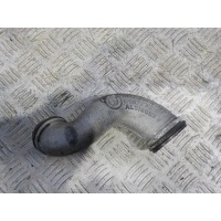 Патрубок интеркулера BMW 5 F10/F11 2017 2009- 11657808167