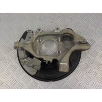 Кулак поворотный задний правый Mercedes-Benz C W205 2014- 2053500241