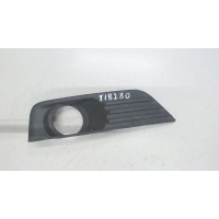 Заглушка (решетка) бампера левая Ford Focus 2 2005-2008 2006 1337349