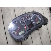 Щиток приборов (приборная панель) Volkswagen Golf 1998 1j0920822a
