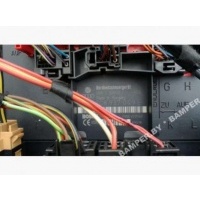Блок бортовой сети Volkswagen Touran 2008 3C8937049E