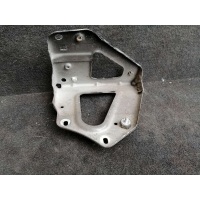 Кронштейн переднего бампера Audi A6 C6 2008 4F0821135B