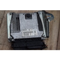Блок управления двигателем Toyota Yaris XP9 2007  0281012518,896610D462