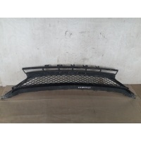 решетка переднего бампера Mercedes E-class w212 A2128850424