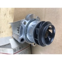 насос системы охлаждения Audi, Volkswagen, Skoda, Seat Galaxy, A2, A3, Octavia, Fabia, Superb, Transporter, Passat, Caddy, Polo, Golf, Jetta 045121011F, 045121011H, 045121011HX, 045121011FX, 8