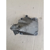 лапа двигателя Mercedes C-class w204 2008 A2722232104