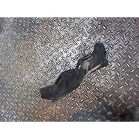 Кронштейн (лапа крепления) левая Volkswagen Passat 6 2005-2010 2006 3C0807889A