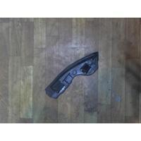 Кронштейн (лапа крепления) правая Volkswagen Touareg 2002-2007 2004 7L6807394B