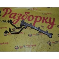 рампа топливная рейка Mitsubishi Galant 8 1998 MD361821