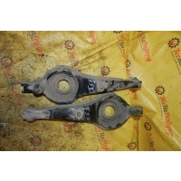 рычаг поперечный Ford Focus 2 1064128