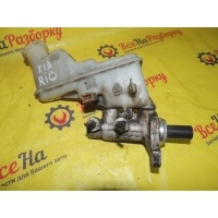 главный тормозной цилиндр Kia Rio 2 2009 585104L250