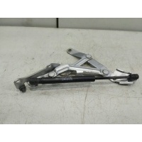 Петля крышки багажника Mitsubishi Lancer 10 2007- 5923A013
