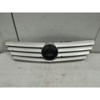 Решетка радиатора Mercedes-Benz C W203 2000, 2001, 2002, 2003, 2004, 2005, 2006 A2038800383