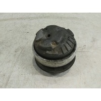 Опора двигателя Mercedes-Benz C W203 2002 A2202400617