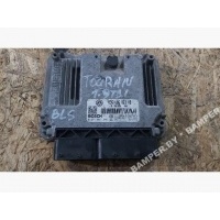 Блок управления двигателем Volkswagen Golf 2006 03g906021hb