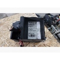 Блок предохранителей Renault Espace 2004 8200563454