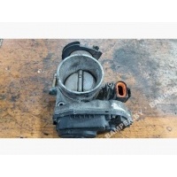 Заслонка дроссельная Volkswagen Golf 1999 06a133063g