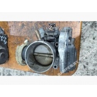 Заслонка дроссельная Audi A4 1998 078133063am