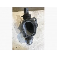 Фланец (тройник) системы охлаждения Volkswagen Sharan 2001 038121133J