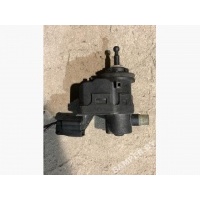 Корректор фар Renault Clio 2002 8200428994