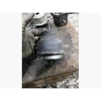 Подушка крепления двигателя Volkswagen Passat 1999 8d0199379s