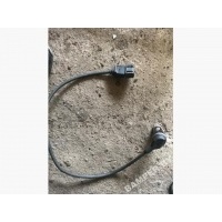 Датчик коленвала Audi A4 2000 028907319b