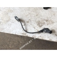 Датчик коленвала Volkswagen Transporter 1997 075906433C
