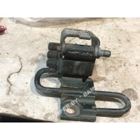 Петля двери Volkswagen Passat 1999 4B0831412A