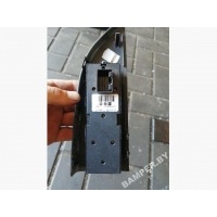 Блок управления стеклоподъемниками Skoda Fabia 2005 1j3959857a