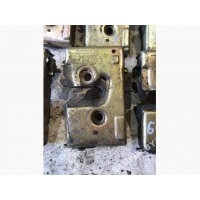 Замок двери задней правой Volkswagen Passat 1993 357839016D