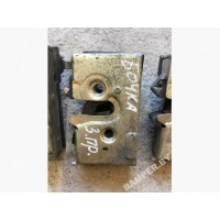 Замок двери передней правой Audi 80 1990 893837016c