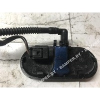 Форсунка омывателя Audi A3 2007 8P0955988C