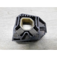 Подушка радиатора Skoda Octavia (A5 1Z-) 2004-2013 1Z0121367A