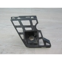 Кронштейн переднего бампера правый Skoda Yeti 2009-2014 5L0807056