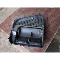 Дефлектор мотора отопителя MERCEDES-BENZ W211 E-Klasse 2002-2009 Mercedes Benz A2118300162